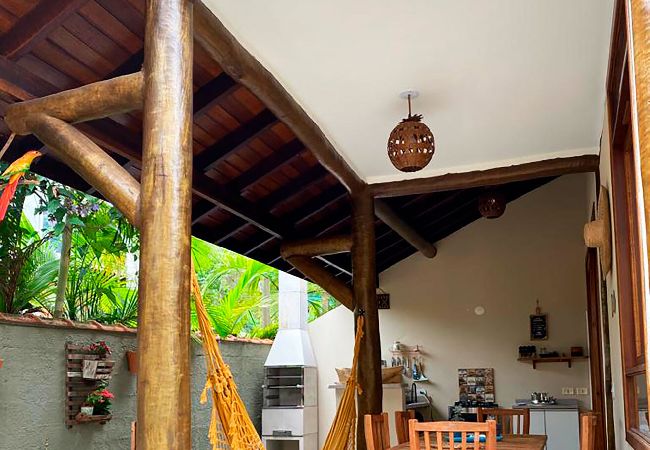 Casa em Maresias - Incrível casa com churrasq e Wi-fi proximo à praia Casa em Maresias - Incrível casa com churrasq e Wi-fi proximo à praia