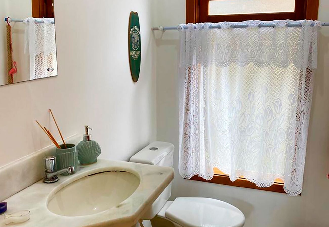 Casa em Maresias - Incrível casa com churrasq e Wi-fi proximo à praia Casa em Maresias - Incrível casa com churrasq e Wi-fi proximo à praia