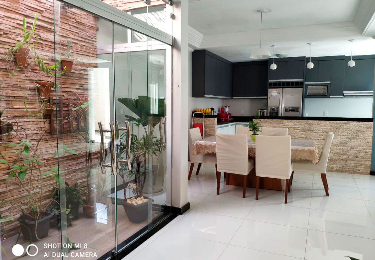 Casa em Porto Seguro - Casa c WiFi e ótima localização - Porto Seguro/BA Casa em Porto Seguro - Casa c WiFi e ótima localização - Porto Seguro/BA