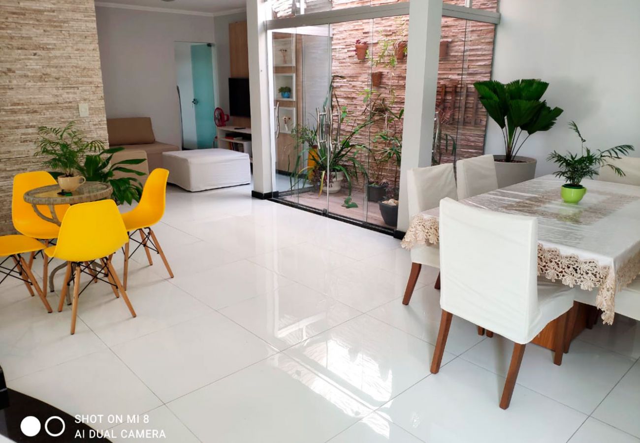 Casa em Porto Seguro - Casa c WiFi e ótima localização - Porto Seguro/BA Casa em Porto Seguro - Casa c WiFi e ótima localização - Porto Seguro/BA