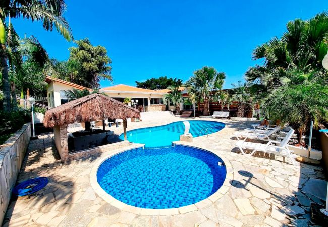 Casa em Mairinque - Casa de campo com Wi-Fi e lazer em Mairinque/SP Casa em Mairinque - Casa de campo com Wi-Fi e lazer em Mairinque/SP