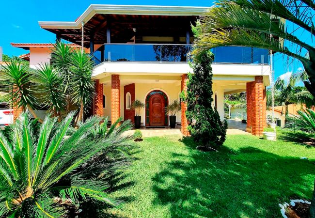 Casa em Mairinque - Casa de campo com Wi-Fi e lazer em Mairinque/SP Casa em Mairinque - Casa de campo com Wi-Fi e lazer em Mairinque/SP