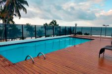 Apartamento em João Pessoa - Apto em frente à praia com piscina em Cabo Branco