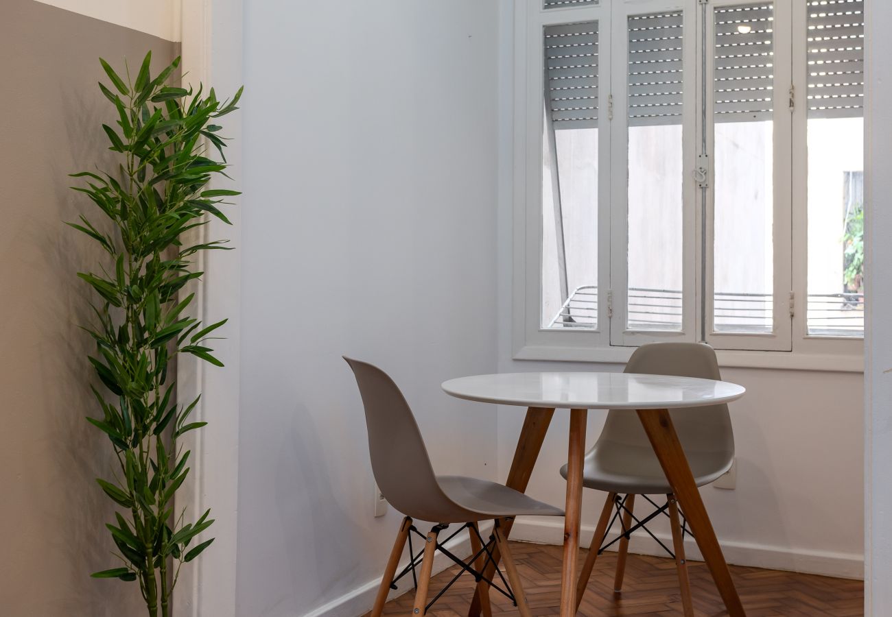 Apartamento em Rio de Janeiro - NSC808 (Zona3) Apartamento em Rio de Janeiro - NSC808 (Zona3)