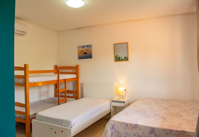 Casa em Barra de Santo Antônio - Casa em cond fechado em Barra de Santo Antônio/AL Casa em Barra de Santo Antônio - Casa em cond fechado em Barra de Santo Antônio/AL