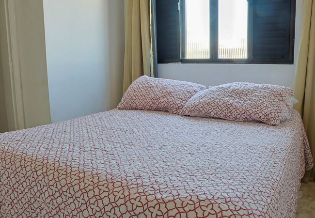 Apartamento em Guarujá - Apto a 500 metros da praia da Enseada no Guarujá Apartamento em Guarujá - Apto a 500 metros da praia da Enseada no Guarujá