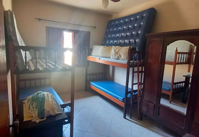 Casa em Peruíbe - Incrível casa c Wi-Fi a 280 m do mar em Peruíbe/SP Casa em Peruíbe - Incrível casa c Wi-Fi a 280 m do mar em Peruíbe/SP