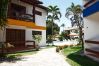 Apartamento em Porto Seguro - Apto a 100 metros da orla da praia de Taperapuã/BA Apartamento em Porto Seguro - Apto a 100 metros da orla da praia de Taperapuã/BA