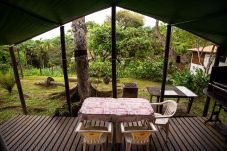 Casa em Ilha do Mel - Refúgio na natureza a 150m da Praia das Encantadas