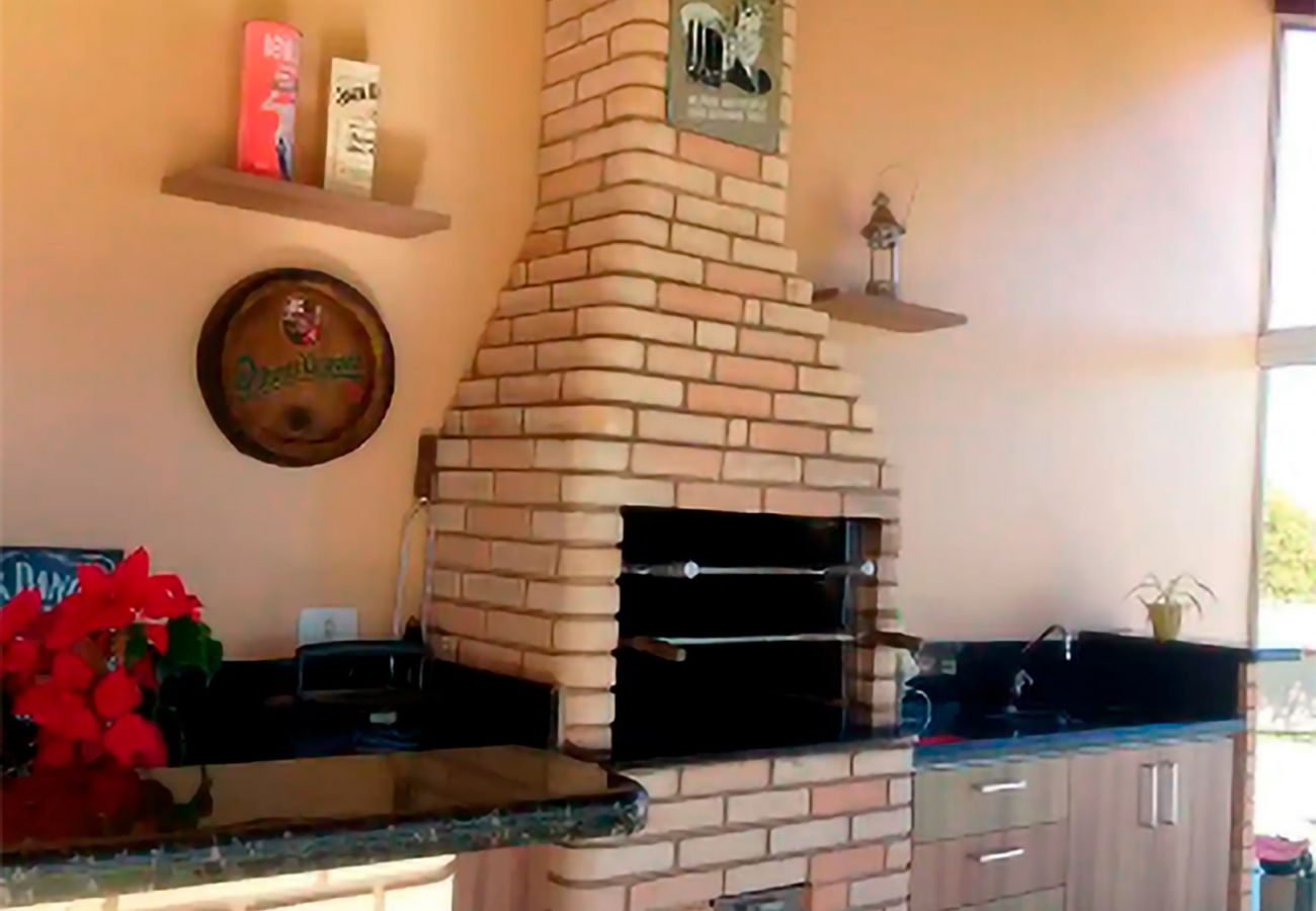 Casa em Paranapanema - Casa em Avaré ao lado da Represa do Jurumirim Casa em Paranapanema - Casa em Avaré ao lado da Represa do Jurumirim