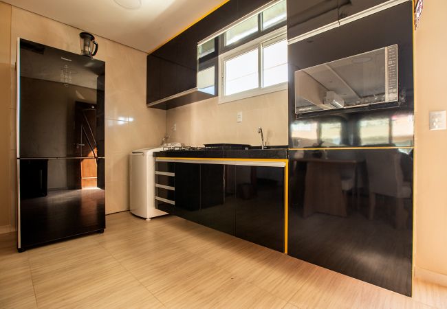 Apartamento em Caucaia - Apartamento a 200 metros da Praia do Cumbuco/CE Apartamento em Caucaia - Apartamento a 200 metros da Praia do Cumbuco/CE