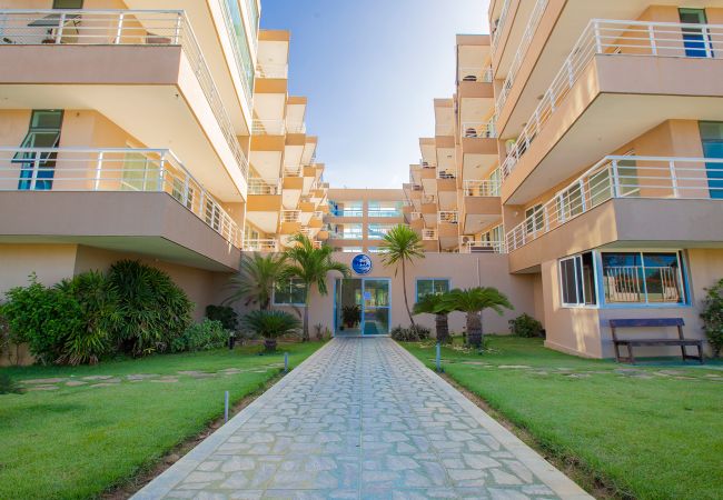 Apartamento em Caucaia - Apartamento a 200 metros da Praia do Cumbuco/CE Apartamento em Caucaia - Apartamento a 200 metros da Praia do Cumbuco/CE