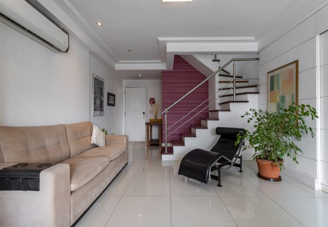 Apartamento em Rio de Janeiro - LC2207 (Barra) Apartamento em Rio de Janeiro - LC2207 (Barra)