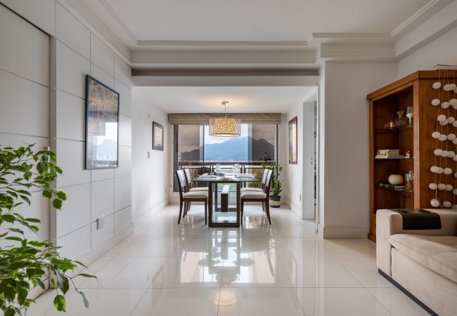 Apartamento em Rio de Janeiro - LC2207 (Barra) Apartamento em Rio de Janeiro - LC2207 (Barra)