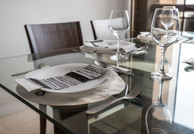 Apartamento em Rio de Janeiro - LC2207 (Barra) Apartamento em Rio de Janeiro - LC2207 (Barra)