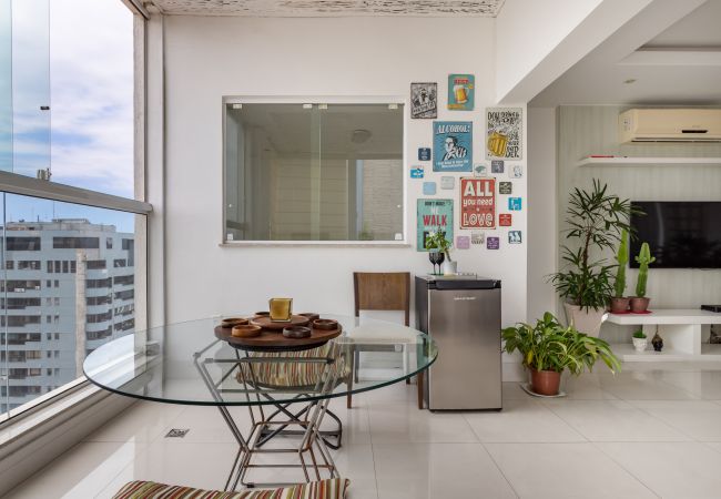 Apartamento em Rio de Janeiro - LC2207 (Barra) Apartamento em Rio de Janeiro - LC2207 (Barra)