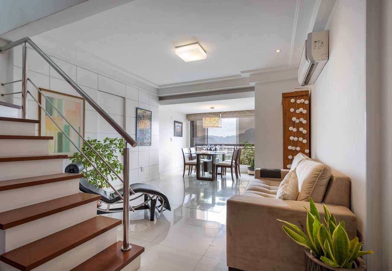 Apartamento em Rio de Janeiro - LC2207 (Barra) Apartamento em Rio de Janeiro - LC2207 (Barra)