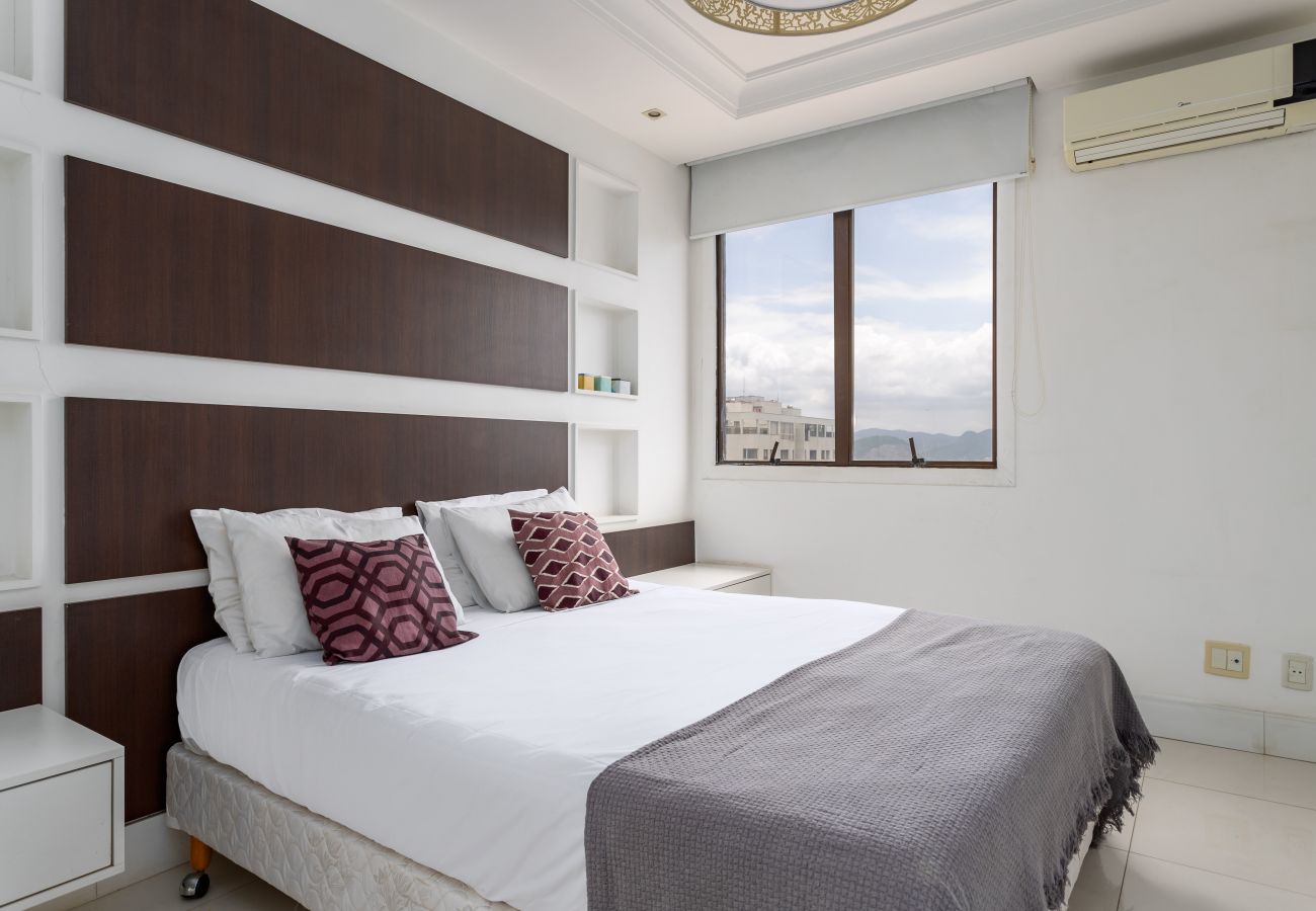 Apartamento em Rio de Janeiro - LC2207 (Barra) Apartamento em Rio de Janeiro - LC2207 (Barra)