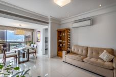 Apartamento em Rio de Janeiro - LC2207 (Barra)