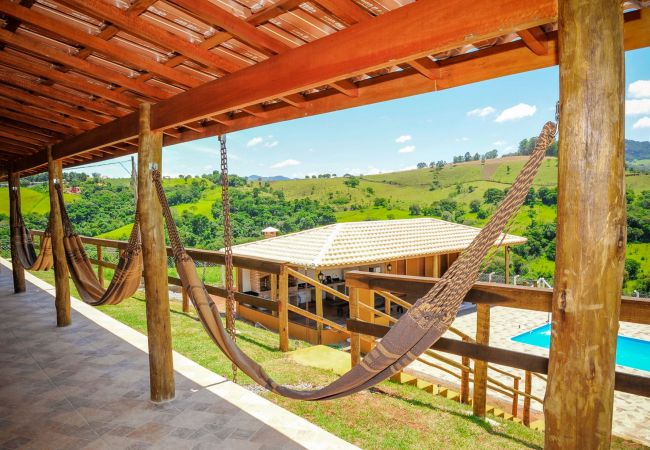 Casa em Socorro - Incrível chácara com piscina e Wi-Fi em Socorro/SP Casa em Socorro - Incrível chácara com piscina e Wi-Fi em Socorro/SP