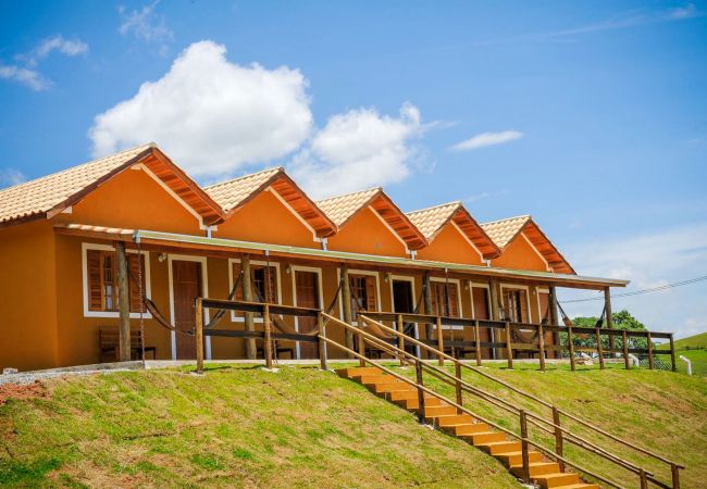 Casa em Socorro - Incrível chácara com piscina e Wi-Fi em Socorro/SP Casa em Socorro - Incrível chácara com piscina e Wi-Fi em Socorro/SP