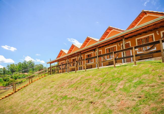 Casa em Socorro - Incrível chácara com piscina e Wi-Fi em Socorro/SP Casa em Socorro - Incrível chácara com piscina e Wi-Fi em Socorro/SP