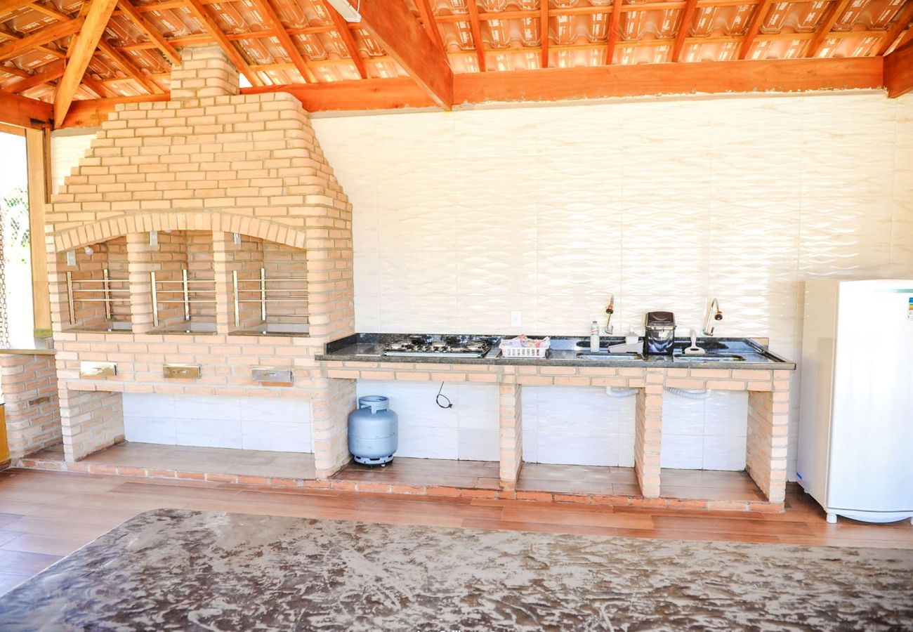 Casa em Socorro - Incrível chácara com piscina e Wi-Fi em Socorro/SP Casa em Socorro - Incrível chácara com piscina e Wi-Fi em Socorro/SP