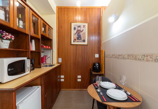 Apartamento em Rio de Janeiro - STC905 (Zona3) Apartamento em Rio de Janeiro - STC905 (Zona3)