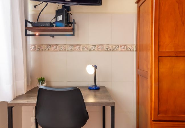 Apartamento em Rio de Janeiro - STC905 (Zona3) Apartamento em Rio de Janeiro - STC905 (Zona3)