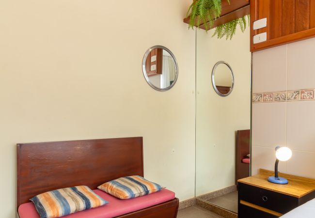 Apartamento em Rio de Janeiro - STC905 (Zona3) Apartamento em Rio de Janeiro - STC905 (Zona3)