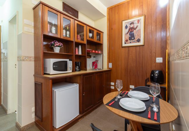 Apartamento em Rio de Janeiro - STC905 (Zona3) Apartamento em Rio de Janeiro - STC905 (Zona3)