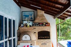 Casa em Bertioga - Linda casa com lazer a 500m da praia Guaratuba/SP