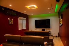 Casa em Bertioga - Casa c Piscina e Jacuzzi a 500m da Praia Guaratuba