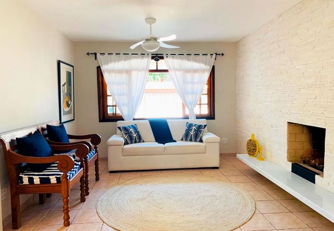 Casa em São Sebastião - Incrível casa a 13 min a pé da Praia de Juquehy/SP Casa em São Sebastião - Incrível casa a 13 min a pé da Praia de Juquehy/SP