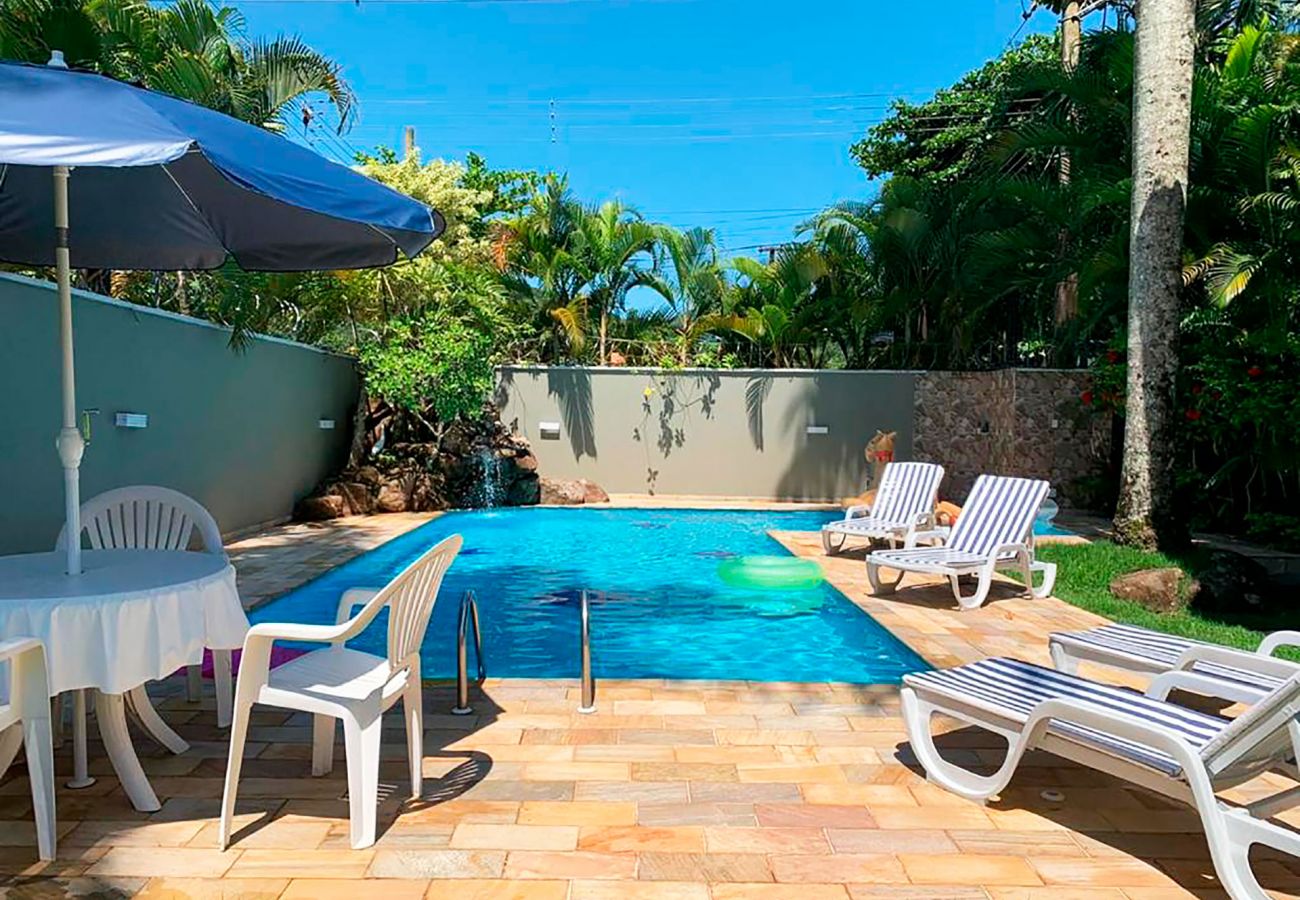 Casa em São Sebastião - Incrível casa a 13 min a pé da Praia de Juquehy/SP Casa em São Sebastião - Incrível casa a 13 min a pé da Praia de Juquehy/SP