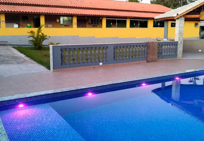 Casa em Ibiúna - Casa de campo com Wi-Fi e piscina em Ibiúna/SP