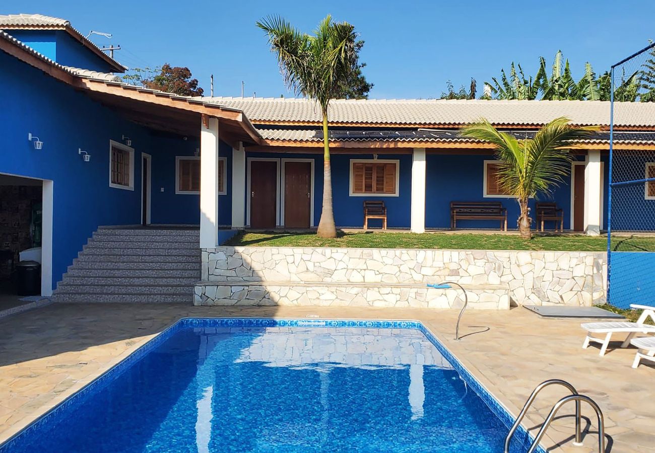 Casa em Mairinque - Casa de campo com Wi-Fi e Piscina em Mairinque/SP Casa em Mairinque - Casa de campo com Wi-Fi e Piscina em Mairinque/SP