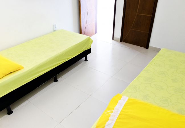 Casa em Camaçari - Casa com Wi-Fi e Piscina perfeita em Camaçari/BA Casa em Camaçari - Casa com Wi-Fi e Piscina perfeita em Camaçari/BA