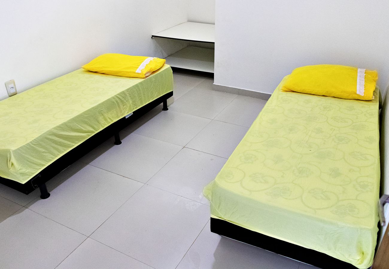 Casa em Camaçari - Casa com Wi-Fi e Piscina perfeita em Camaçari/BA Casa em Camaçari - Casa com Wi-Fi e Piscina perfeita em Camaçari/BA