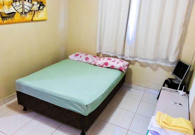 Casa em Camaçari - Casa com Churrasqueira e Piscina em Camaçari/BA Casa em Camaçari - Casa com Churrasqueira e Piscina em Camaçari/BA
