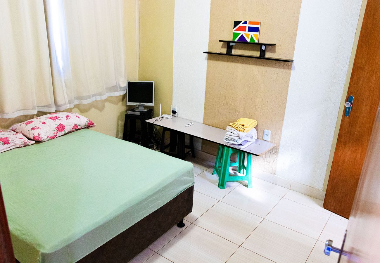 Casa em Camaçari - Casa com Churrasqueira e Piscina em Camaçari/BA Casa em Camaçari - Casa com Churrasqueira e Piscina em Camaçari/BA