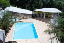Casa em Mairiporã - Casa de campo c piscina e churrasq em Mairiporã/SP