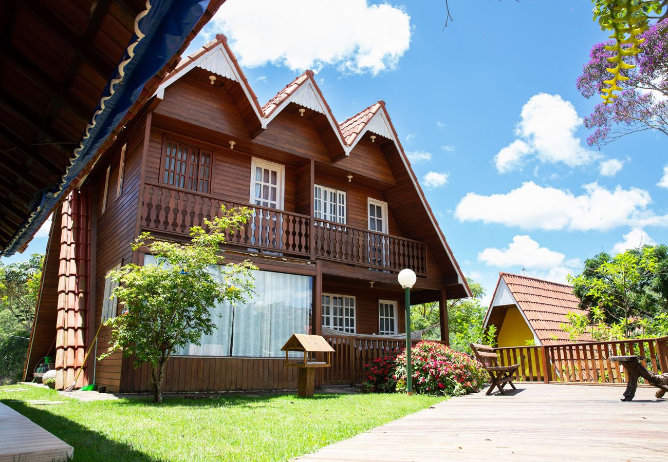 Chalé em Marechal Floriano - Incrível chalé no Hotel Fazenda China Park