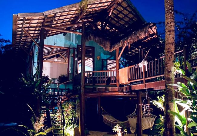 Casa em São Sebastião - Ótima Casa com deck gourmet na Praia da Baleia/SP Casa em São Sebastião - Ótima Casa com deck gourmet na Praia da Baleia/SP