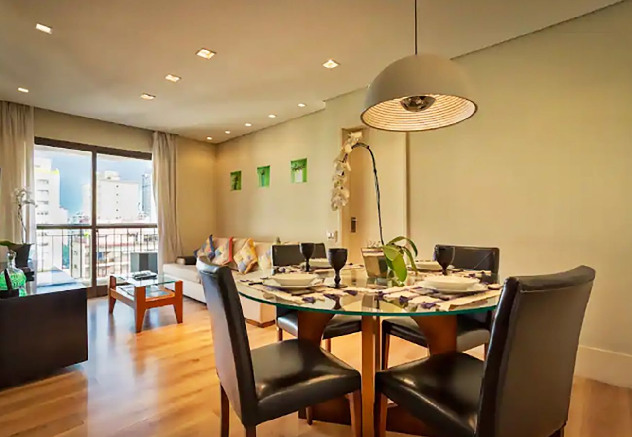 Apartamento em São Paulo - Apto com WiFi, piscina e próximo ao MASP/São Paulo