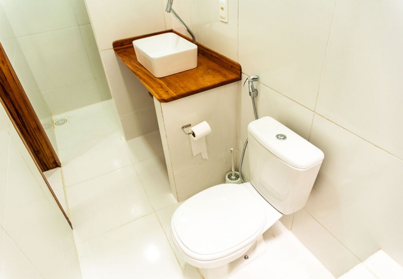 Apartamento em Fortim - Shekna Flat com Wi-Fi na Praia Pontal de Maceió/CE Apartamento em Fortim - Shekna Flat com Wi-Fi na Praia Pontal de Maceió/CE