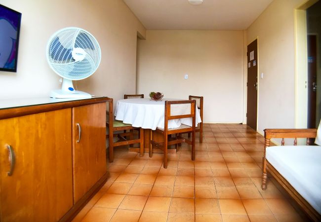 Apartamento em Cabo Frio - Apto com Wi-Fi a 5 min do mar em Cabo Frio/RJ Apartamento em Cabo Frio - Apto com Wi-Fi a 5 min do mar em Cabo Frio/RJ
