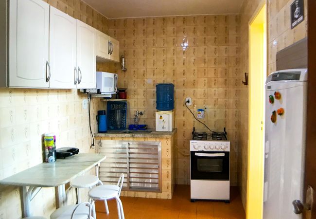 Apartamento em Cabo Frio - Apto com Wi-Fi a 5 min do mar em Cabo Frio/RJ Apartamento em Cabo Frio - Apto com Wi-Fi a 5 min do mar em Cabo Frio/RJ