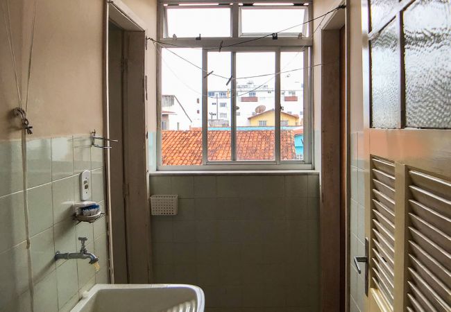Apartamento em Cabo Frio - Apto com Wi-Fi a 5 min do mar em Cabo Frio/RJ Apartamento em Cabo Frio - Apto com Wi-Fi a 5 min do mar em Cabo Frio/RJ