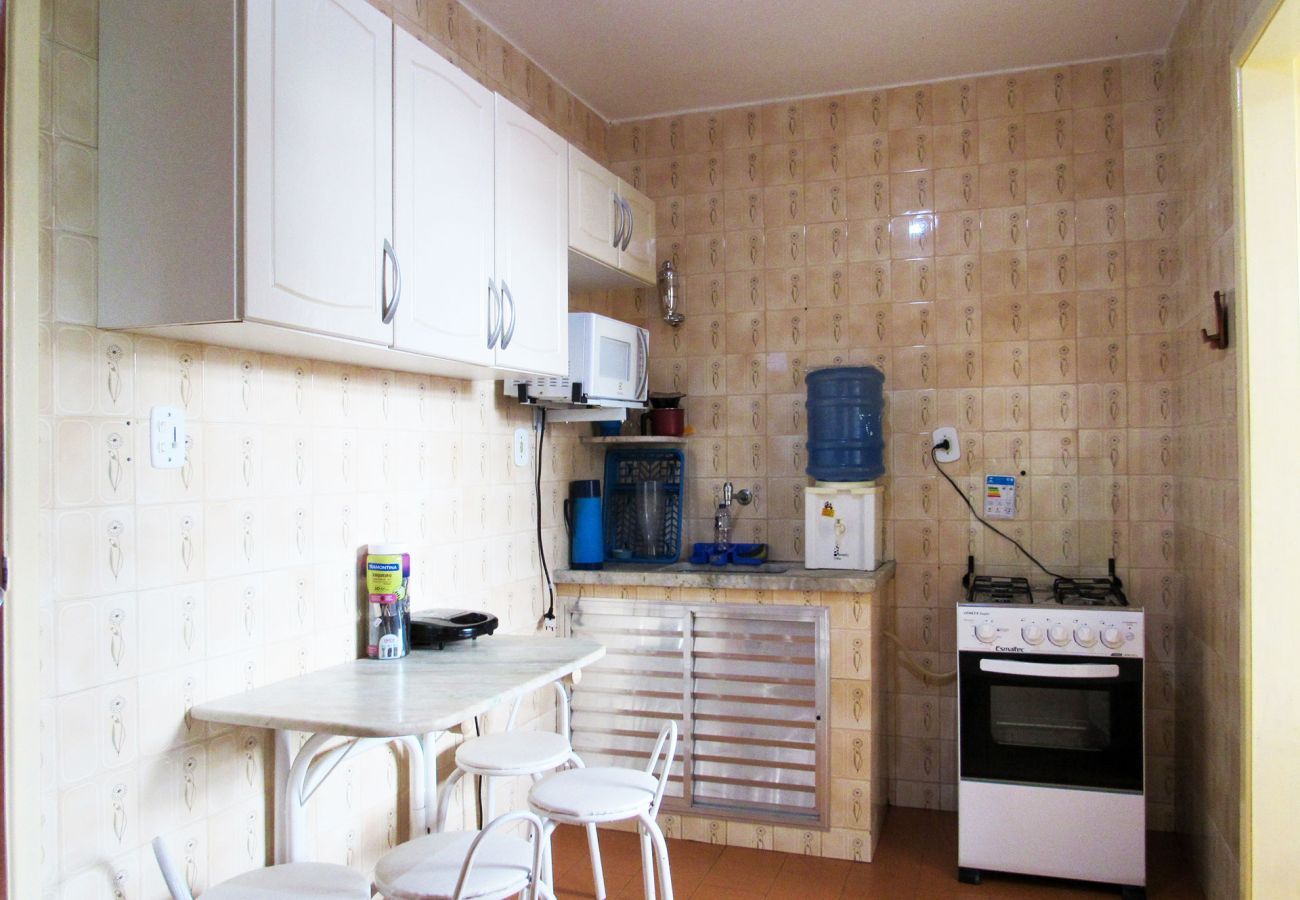 Apartamento em Cabo Frio - Apto com Wi-Fi a 5 min do mar em Cabo Frio/RJ Apartamento em Cabo Frio - Apto com Wi-Fi a 5 min do mar em Cabo Frio/RJ